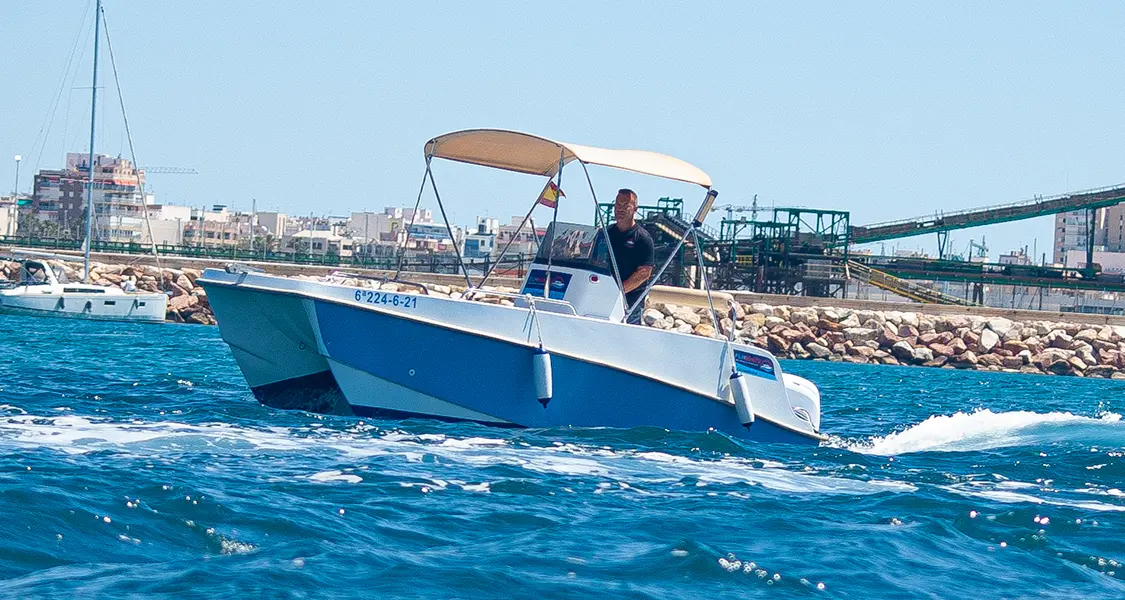 Catamarán 15cv